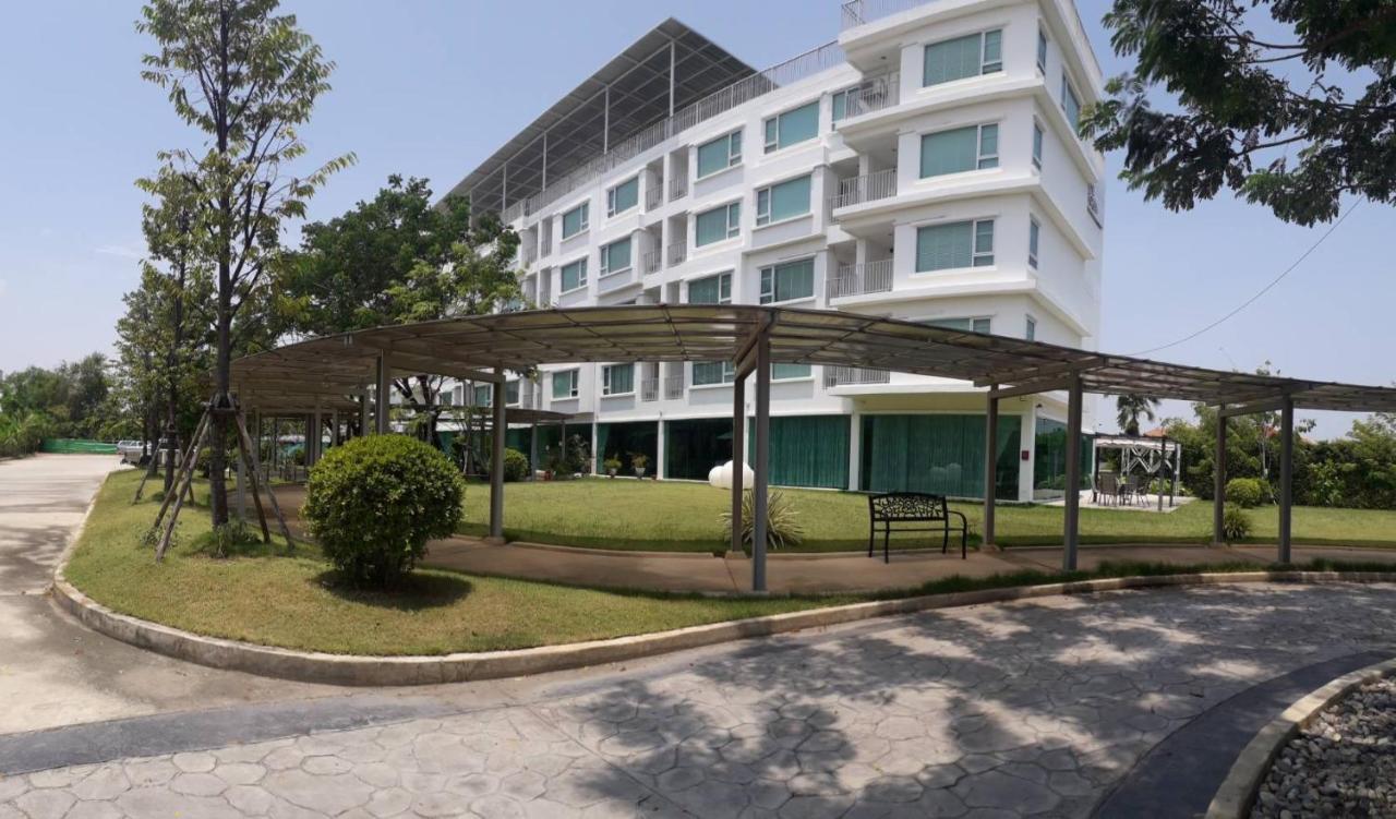 The White Garden Premier Saraburi Hotell Ban Dao Ruang  Eksteriør bilde